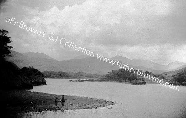 ON THE ROAD TO KENMARE THE LONG BEACH AT EAGLES NEST WITH 